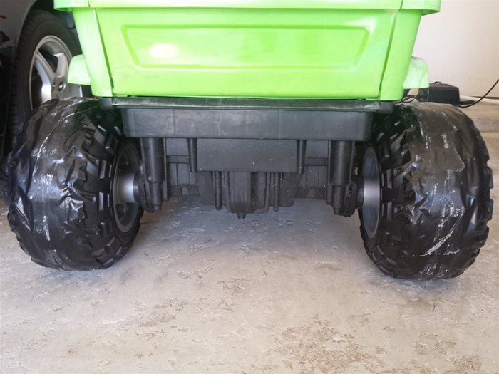 Power Wheels Rear Tires after wrapping with Duck Tape