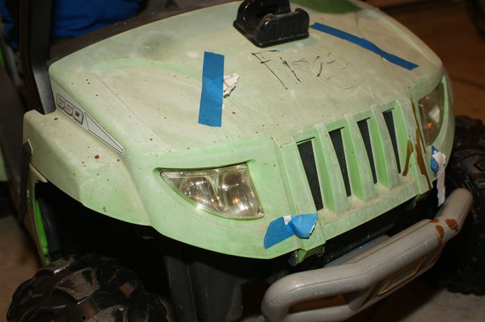 PowerWheels Jeep Before Restoration Front Hood