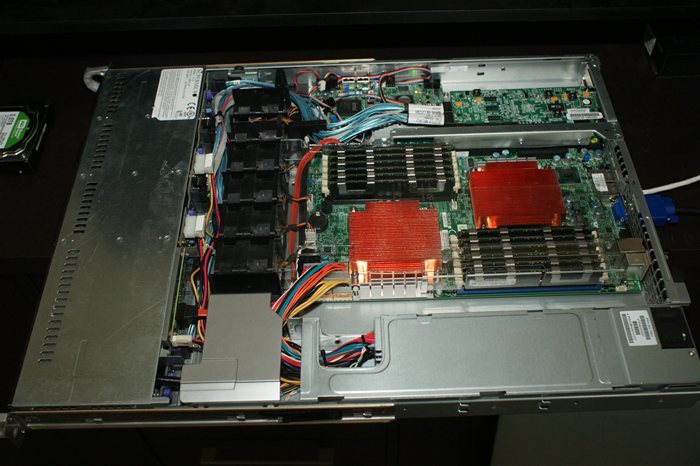 SuperMicro 1026T-UF 1U Rack Server