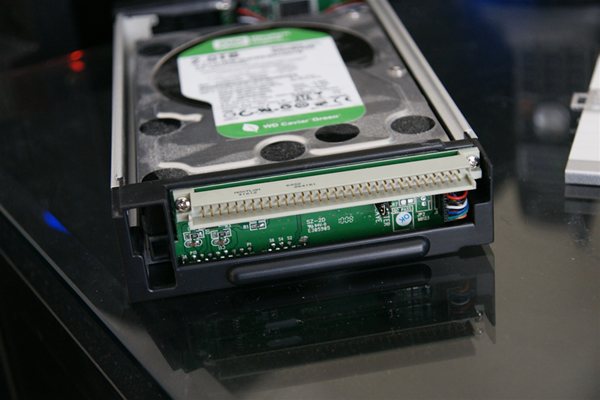 Vantec Hot Swap hard drive tray
